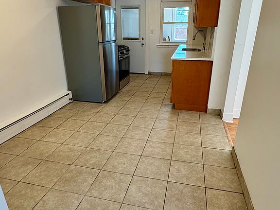 4th image of 6538 N Damen Ave APT 2W
