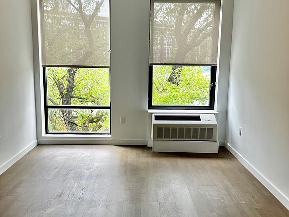 3rd image of 3301 38th Ave APT 4C