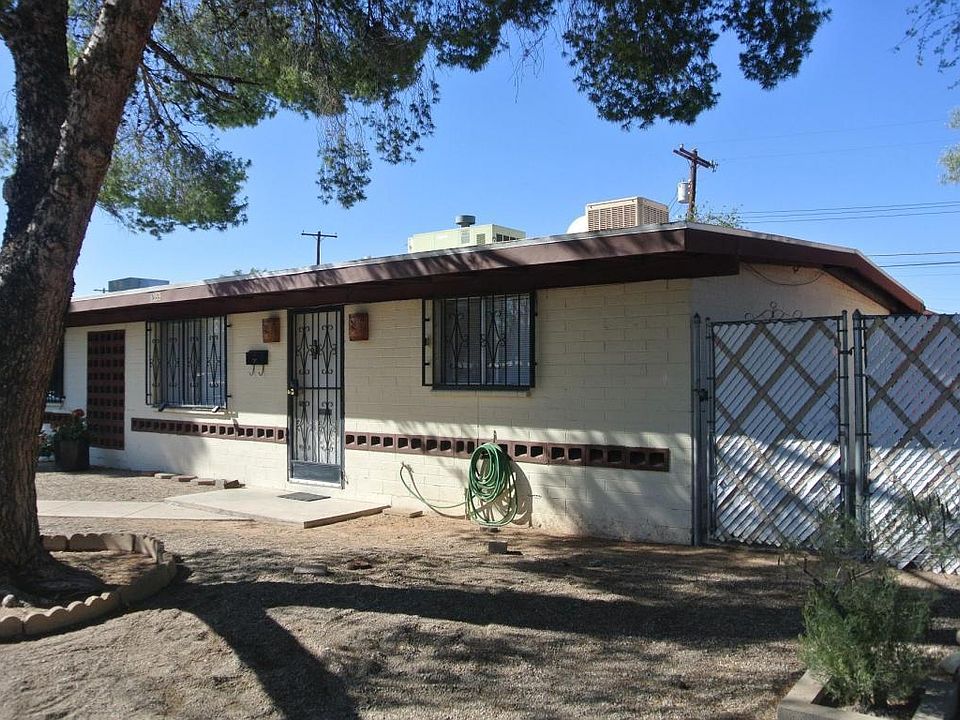 1st image of 1359 E Nevada Dr