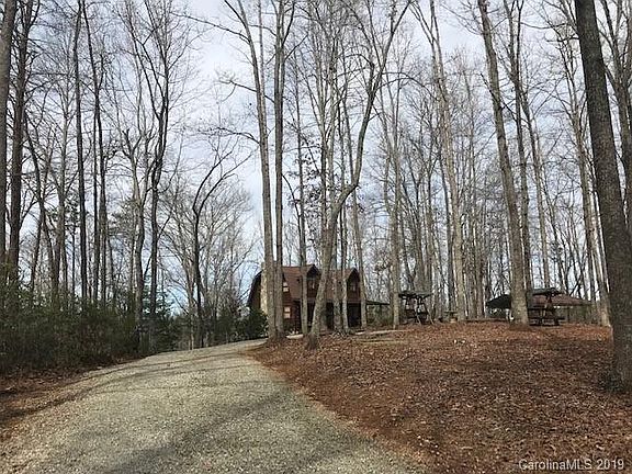 2nd image of 125 Mountain View Dr