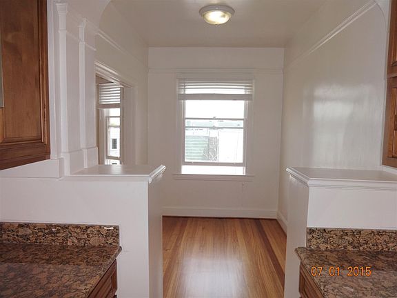 5th image of 75 Dolores St APT 4