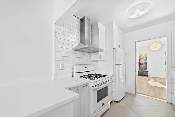 Rented by Corcoran | media 31