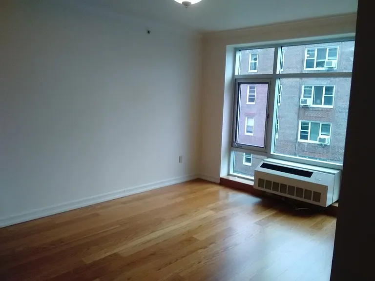 531 W 235th St #4A — Photo 9