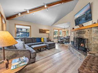 17717 Sparks Ln, Sunriver, OR 97707