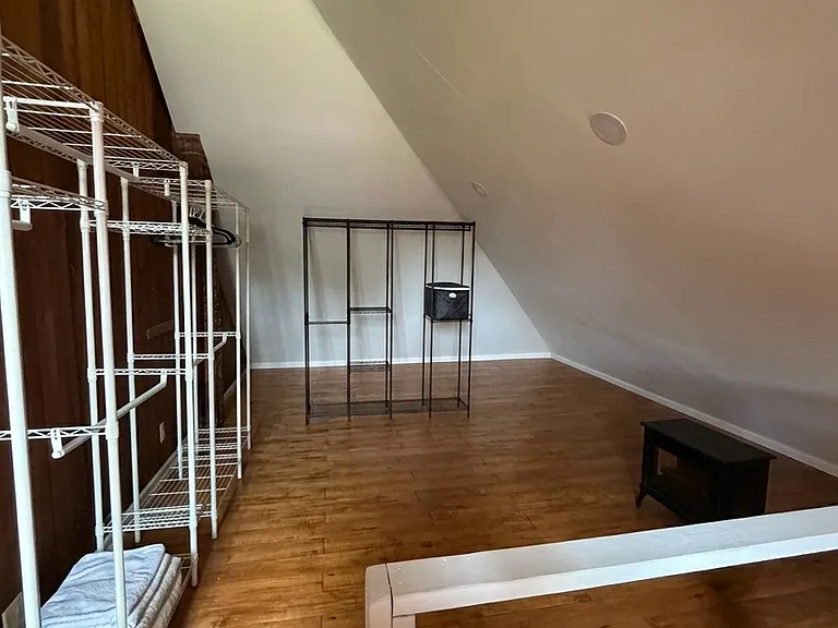 3rd floor room/attic
