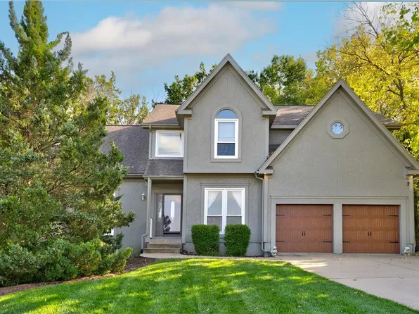 311 E 123rd Ter, Kansas City, MO 64145