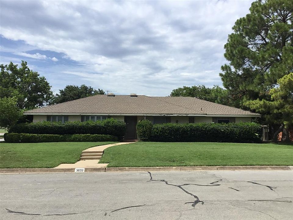 1st image of 3832 Ashford Ave