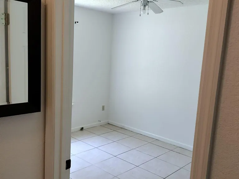 1418 Glenda Dr — Photo 11