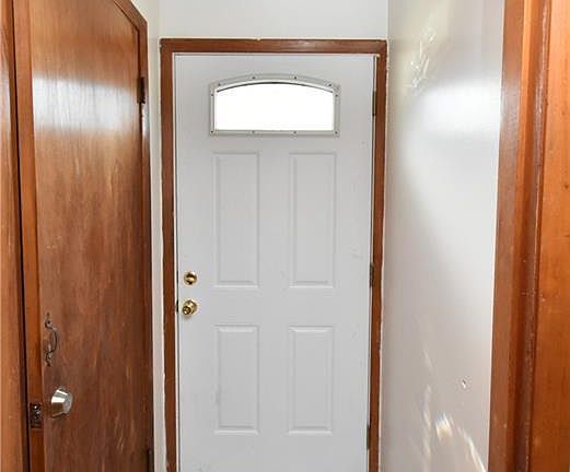 3rd image of 14 Geary St