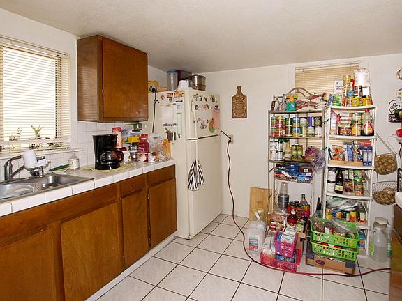 3rd image of 150 Leibrandt Ave