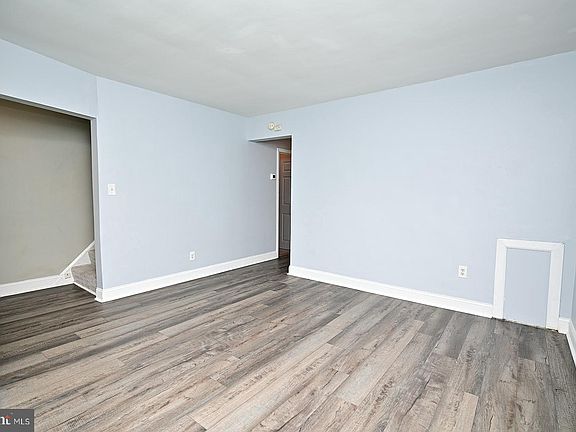 4th image of 4718 Blue Ridge Ave