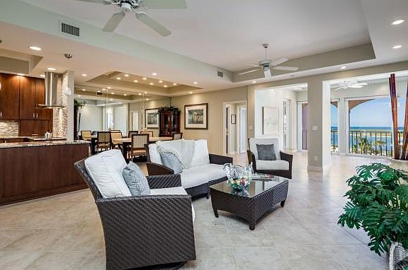5th image of 2000 Royal Marco Way Unit 502