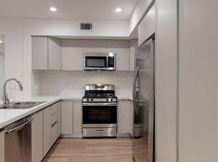 1439 Armacost Ave APT 202, Los Angeles, CA 90025