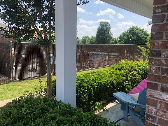 3rd image of 202 Tomlinson Dr APT 7C