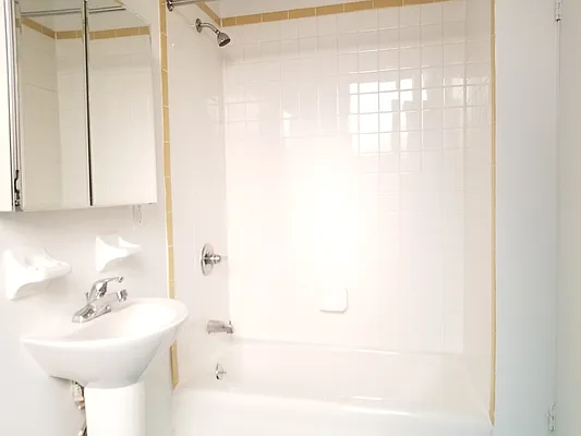 Rented by Corcoran | media 67