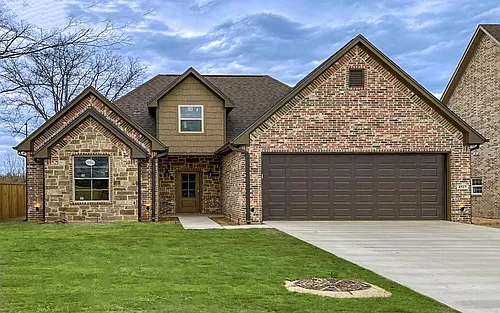 4527 Lone Oak Ln Photo 1