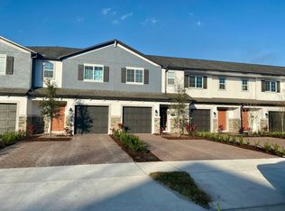 414 Cape Honeysuckle Pl, Sanford, FL 32771