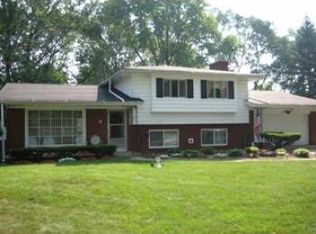 2325 Belvedere Dr, Toledo, OH 43614