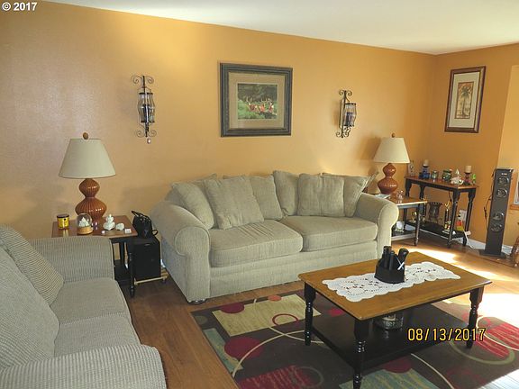 5th image of 1425 Marlys Ct
