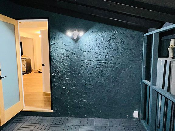 4th image of 2120 W Avenue 33