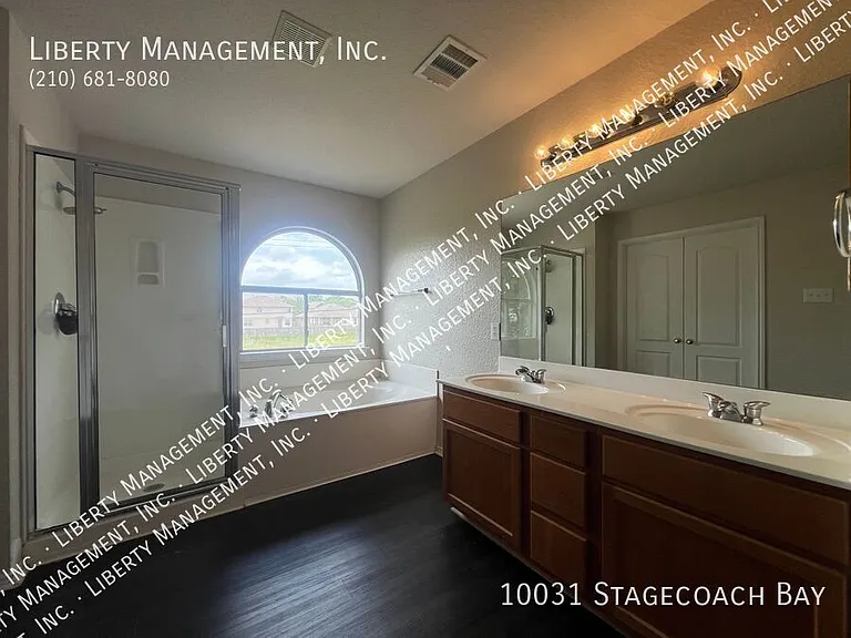 10031 Stagecoach Bay — Photo 23