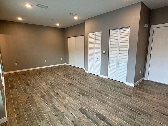 3rd image of 513 SW 12th St #0B-1Ba-512Sqft