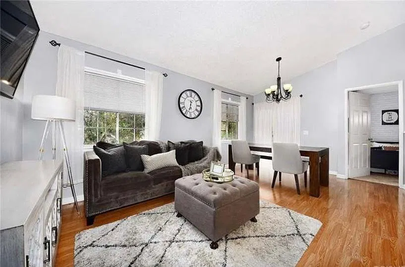 8463 De Soto Ave #29