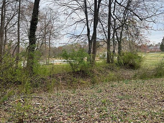 5th image of 2944 Eddystone Ln