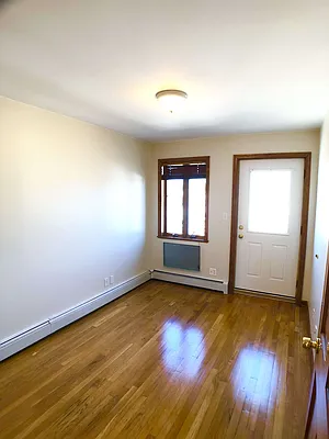 Rented by Richmont Realty LLC | media 9