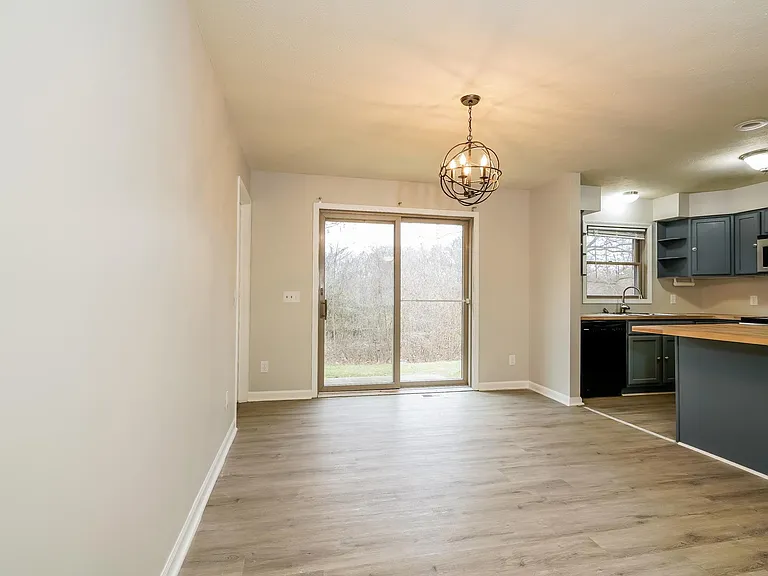 5342 Villa Ct — Photo 8