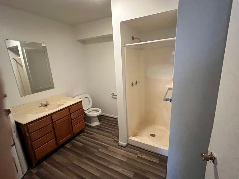 51 Taylor St #5 — Photo 6