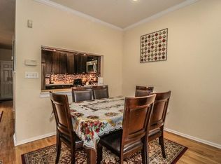 1080 Oakcroft Ln, Somerset, NJ 08873