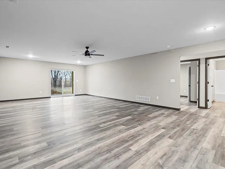 Photo of a Similar Property
