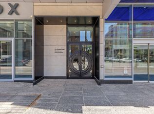 55A Avenue Rd #412, Toronto, ON M5R3L2