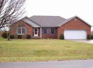 1125 Foxfire Rd, Bardstown, KY 40004