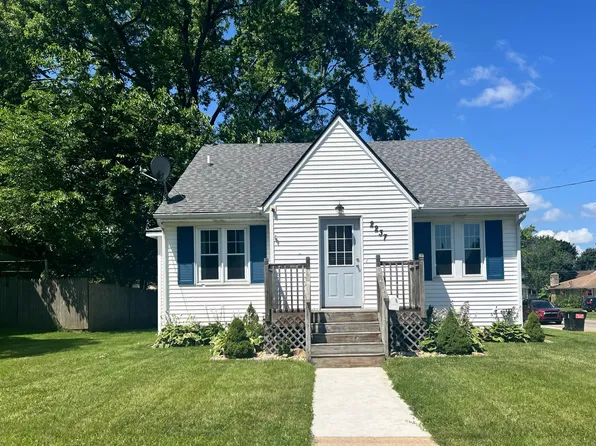 2237 Wyoming Ave SW, Wyoming, MI 49519