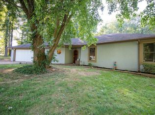5541 Dee Acres Dr, Philpot, KY 42366