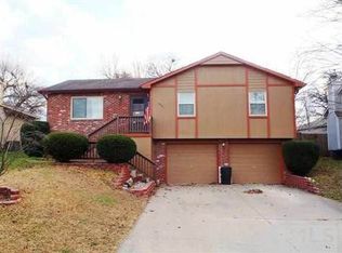 404 Quail Trl, Warrensburg, MO 64093