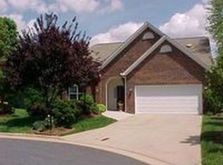 110 Shoals Ct, Jamestown, NC 27282