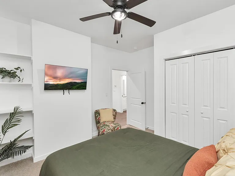 3127 Bolt St — Photo 23