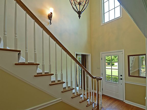 2nd image of 1873 Dogwood Hollow Dr