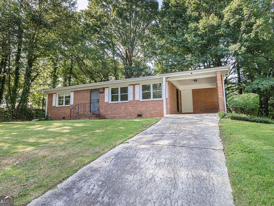 1st image of 804 Brookdale Dr SW