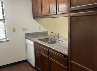 225 Carrillo St, Santa Rosa, CA 95401