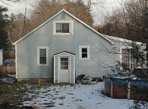 2nd image of 10 Finch Ln