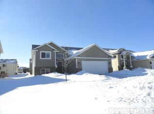 164 Ardennes Ave W, Shakopee, MN 55379