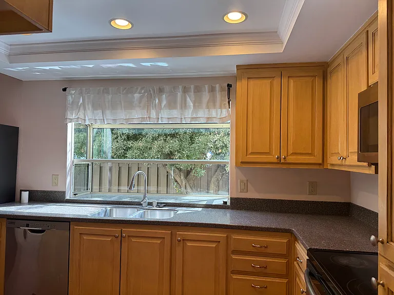 1681 Countrywood Ct — Photo 6