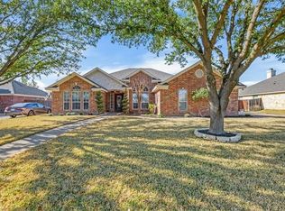 503 Lariat Trl, Mc Gregor, TX 76657