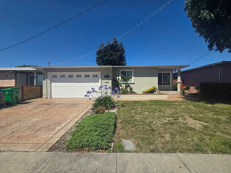 19898 Ricardo Ave — Photo 4
