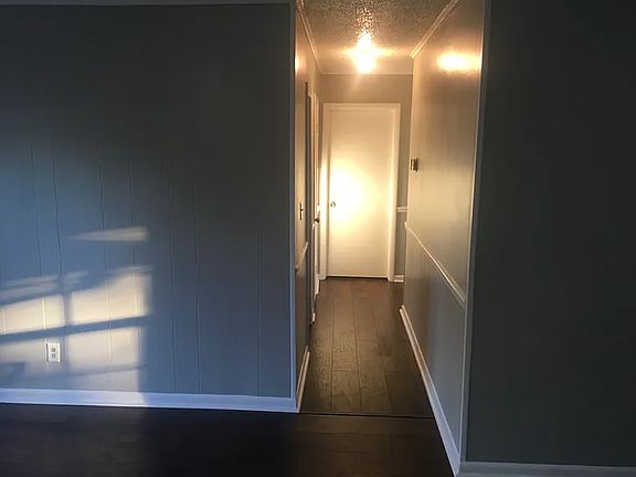 5th image of 605 N Carlsbad St