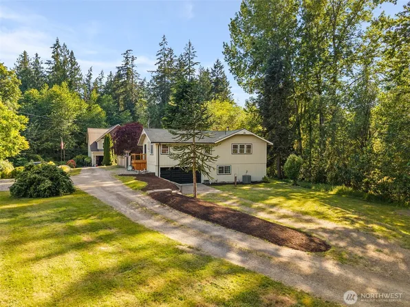 395 NW Blomster Way, Poulsbo, WA 98370